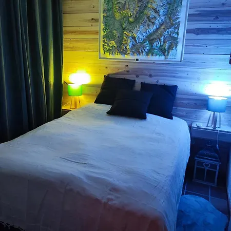 Le Pied Des Pistes Telesiege Des Chattrix Saint-Gervais-les-Bains